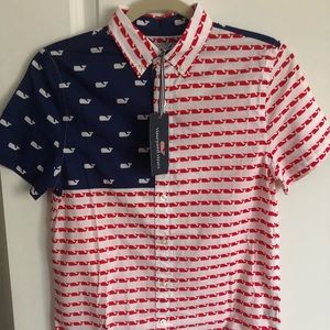 Vineyard Vines M (Boys 12-14) USA Whale Shirt